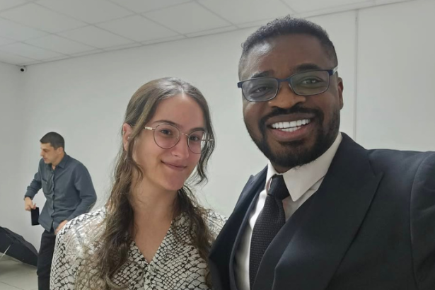 Oluwatosin Tolulope Ajidahun mostra os efeitos da exposição a anestésicos e fármacos na fertilidade de profissionais da saúde.