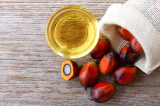 Guia completo de azeite de dendê e como incorporá-lo nas receitas