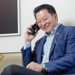 A telemedicina na cirurgia plástica amplia orientações pré e pós-operatórias com responsabilidade, afirma Milton Seigi Hayashi.